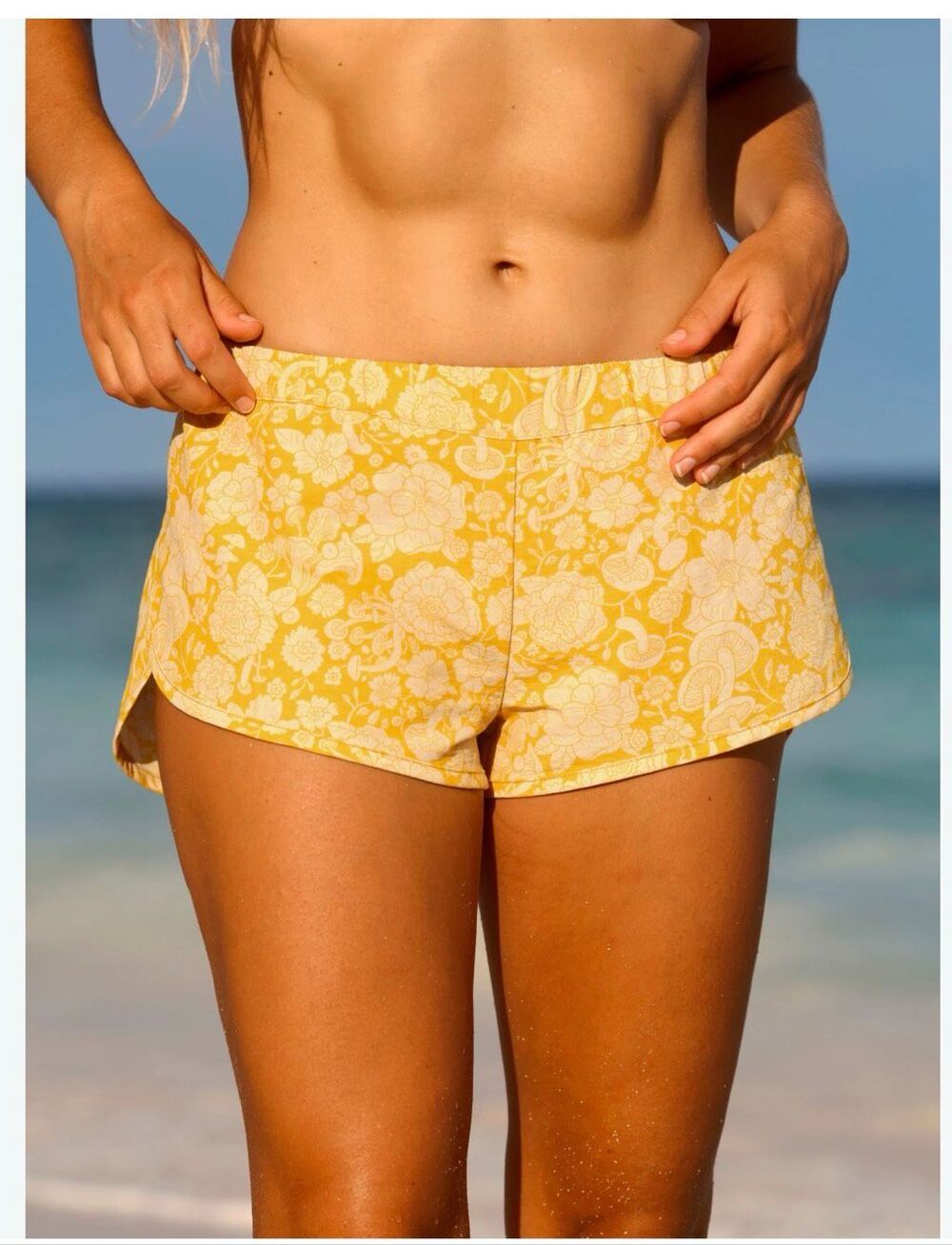 NWT Mollusk California Surf Shop Livi Trunks in Sunshine Mushroom Garden yellow